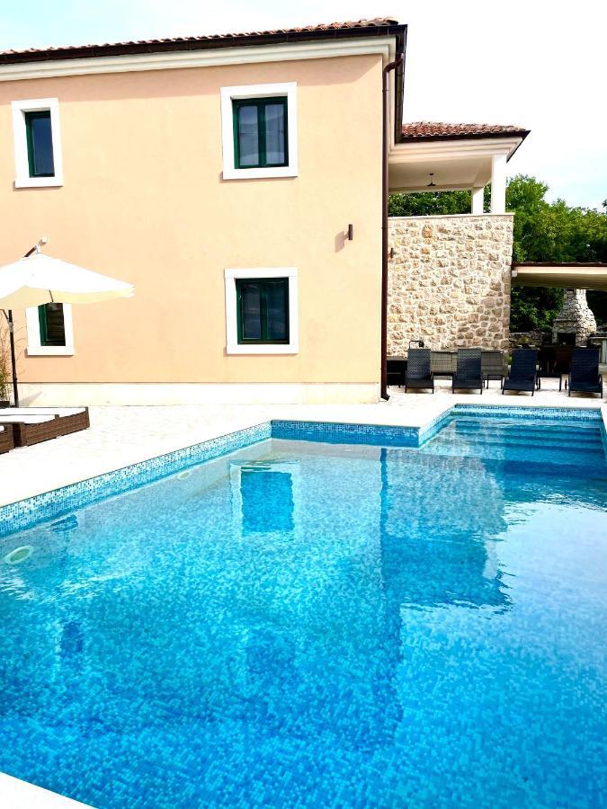 Villa Muraj-Kornic, Krk エクステリア 写真